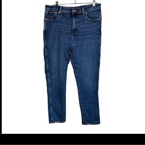 J. Crew Factory Classic fit size 32 medium wash